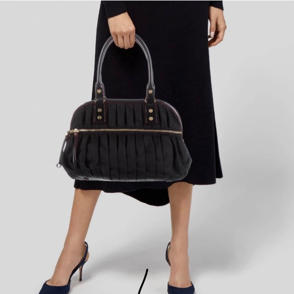 MZ Wallace Navy Bedford Bea Pleated Satchel Bag EUC  w/ neutral lining. AWESOME - Picture 2 of 16